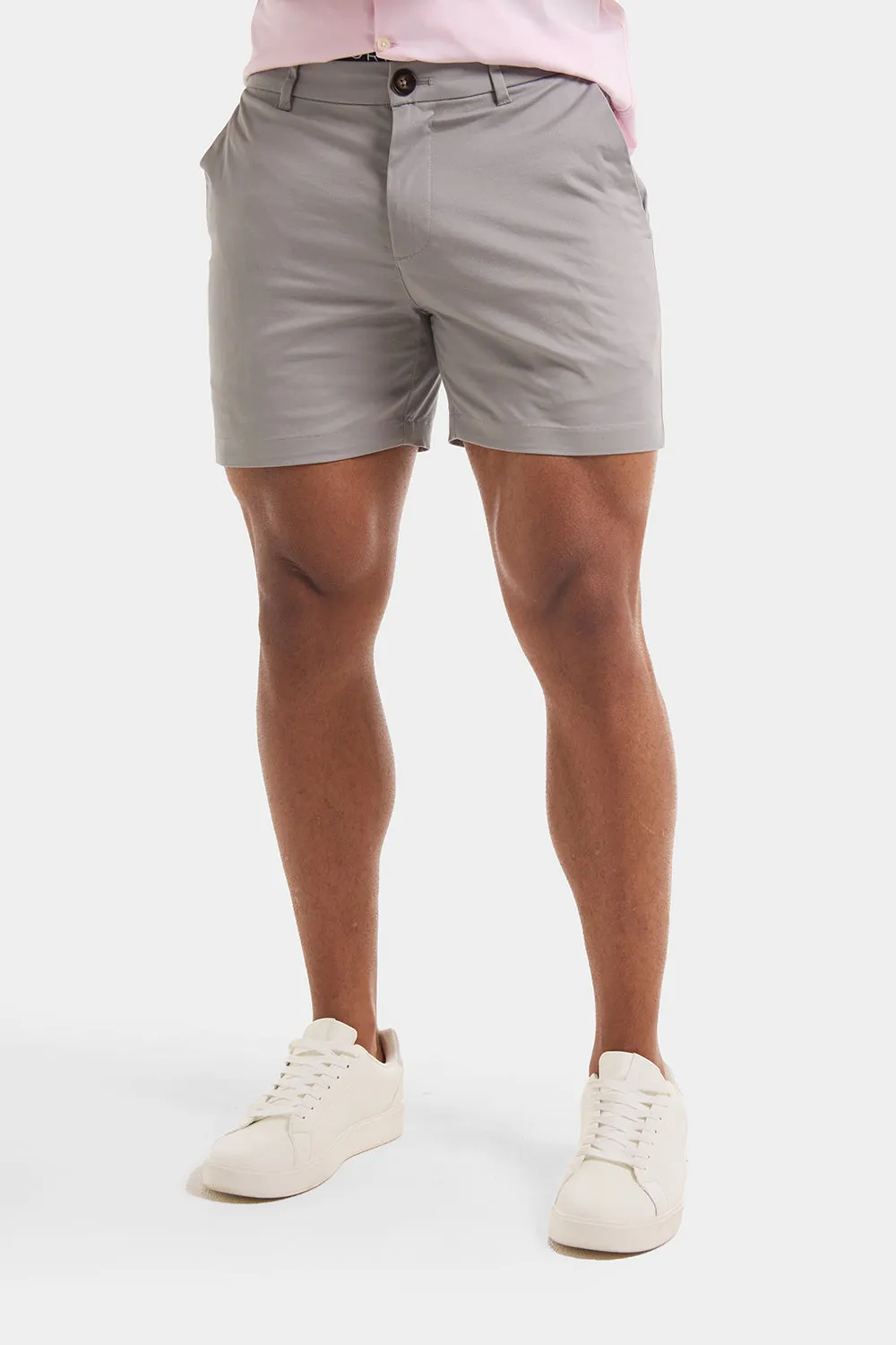 Athletic Fit Chino Shorts 5" in Pale Grey