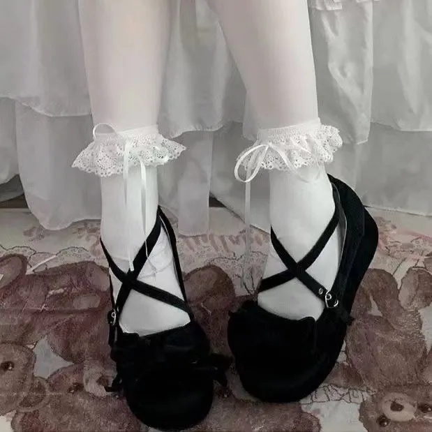 Lolita Sweet Lace Ribbon Bow Cute Mid-calf Socks